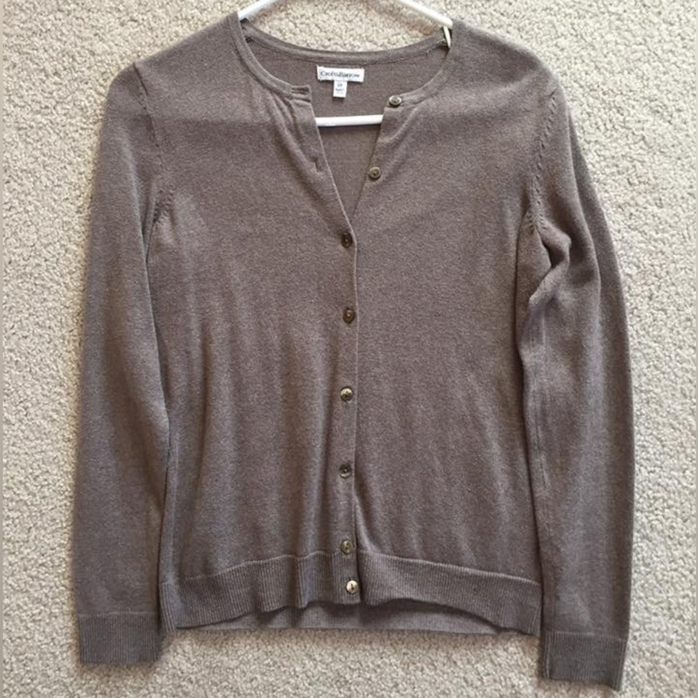 Cardigan sweater